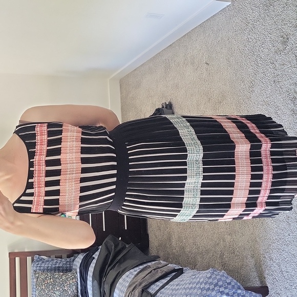 BCBG Max Azria Never Worn Dress - Picture 1 of 9